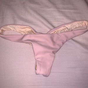 Acacia Pipeline-Ribbed Bottom in Sunrise